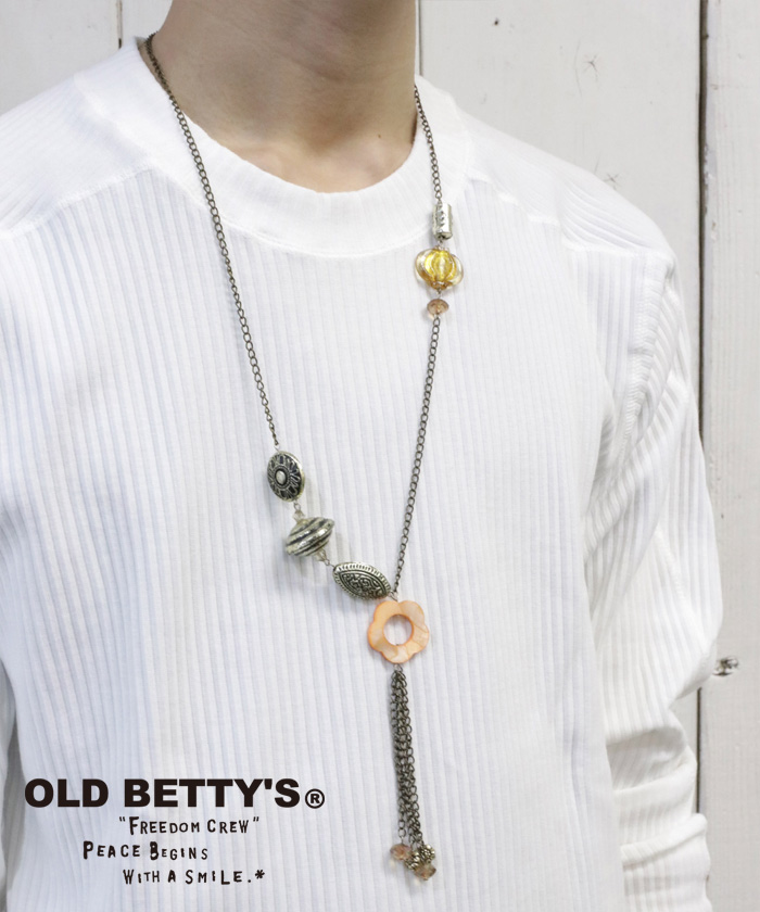 OLD BETTYS ɥ٥ƥFlower Charm Necklace
